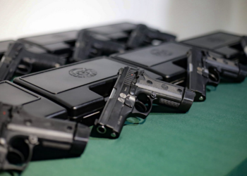Guardas Municipais de Caruaru recebem 74 armas de fogo
