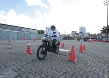 AMC oferece curso gratuito de Pilotagem Defensiva