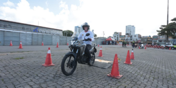 AMC oferece curso gratuito de Pilotagem Defensiva