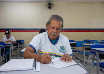 MEC realiza aulão com estudantes da EJA em Pernambuco