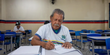 MEC realiza aulão com estudantes da EJA em Pernambuco