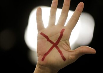 Projeto de lei reforça proteção a filhos de mulheres em situação de violência em Pernambuco